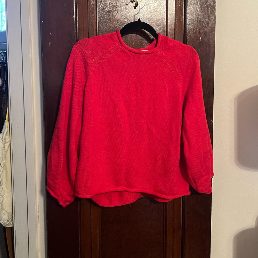 Sonderhaus Jeanie sweater in Cherry red, size M
